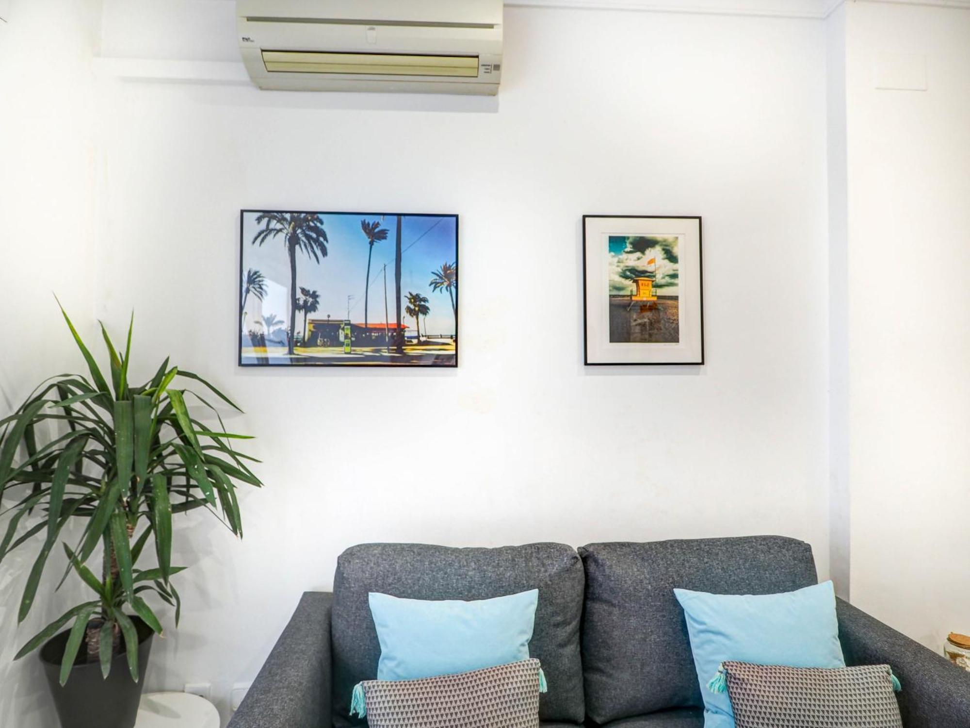 White Center Apartment By Hello Homes Sitges Bagian luar foto
